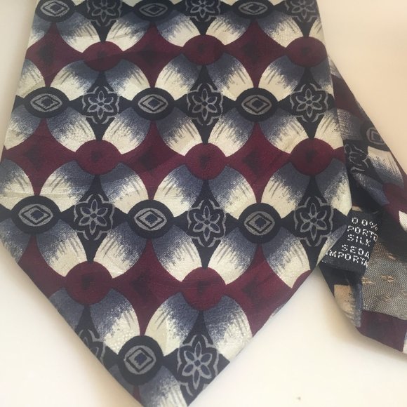 Givenchy floral silk EUC stunning - Picture 2 of 5